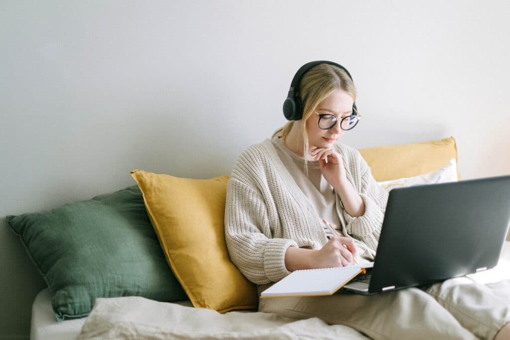 Why College Students Are Ditching Traditional Rentals