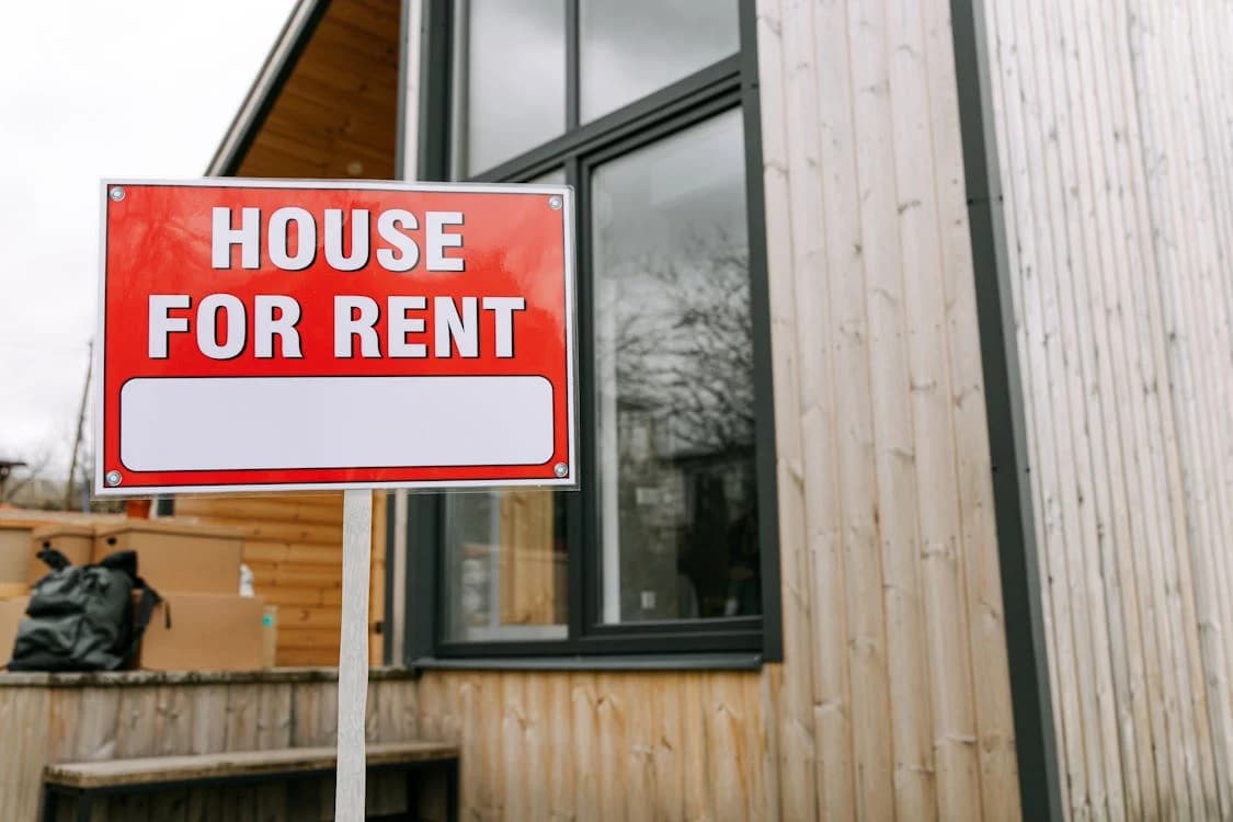 How to Price Your Mid-Term Rental for Maximum Profit