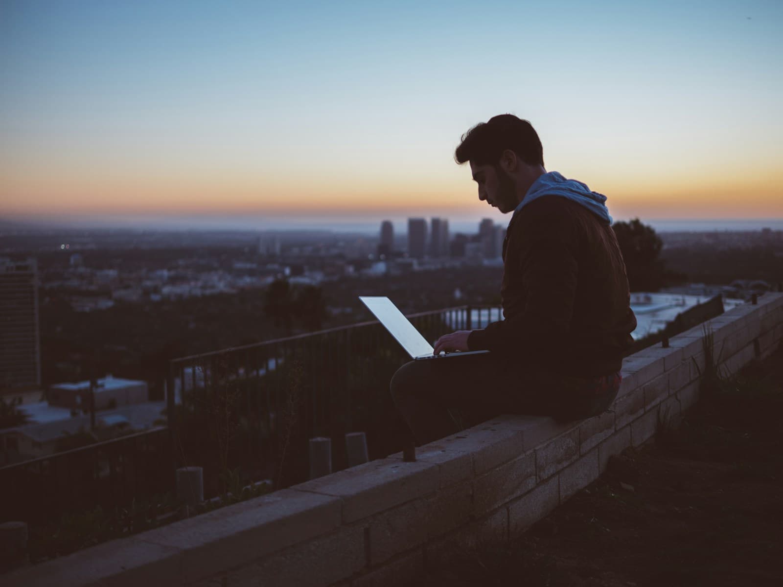 Digital Nomads: How MiniStays is Pioneering the Modern Way to Live, Work, and Travel
